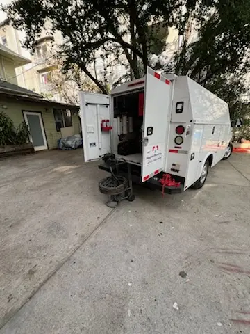 Magnet Plumbing service vehicle on-site for Sewer Line Repair in Kihei
